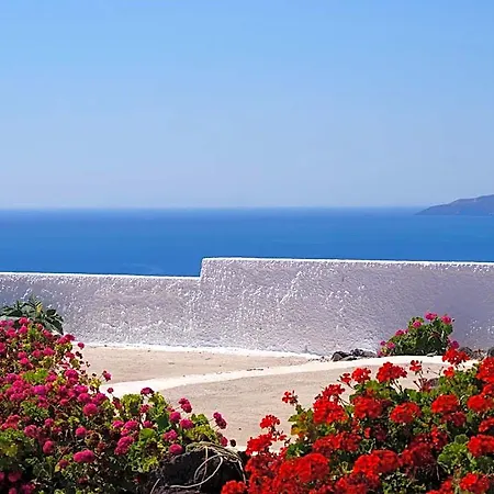 Iliovasilema Santorini *