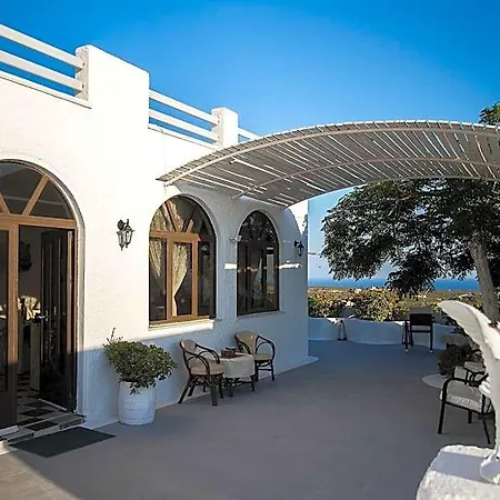 Iliovasilema Santorini ホテル *