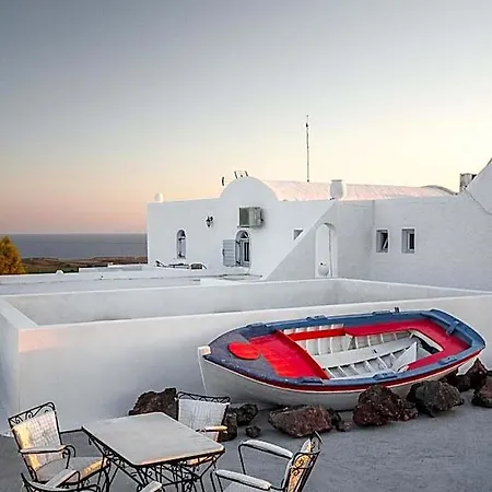 Iliovasilema Santorini ホテル *
